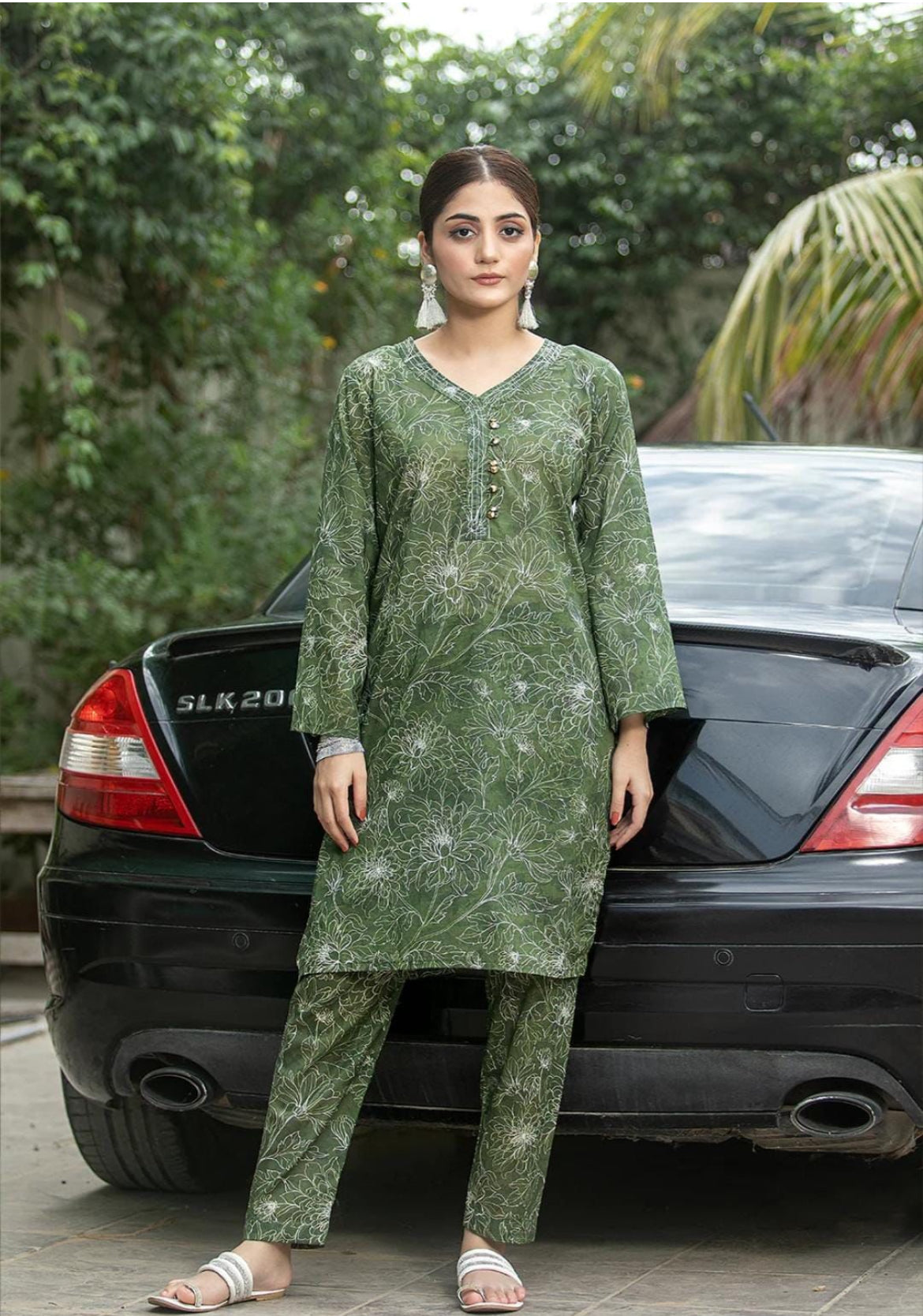 Winter Stuff BISMAL WIND GREEN 2PC STITCHED
SUIT digital print