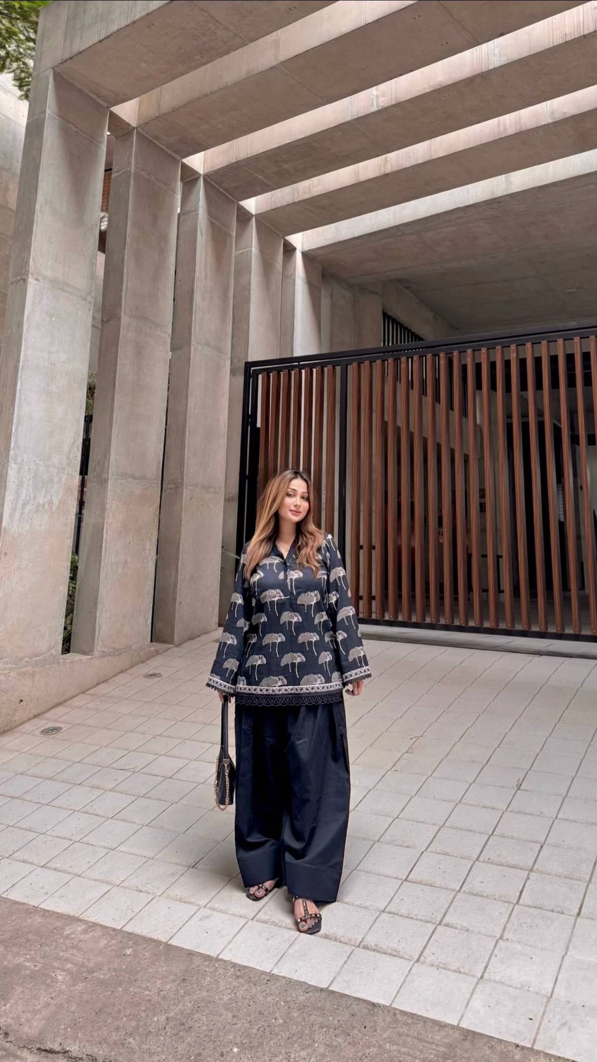 Winter stuff "PHALUM" Farshi Cord Set.
Your Go-To Outfit -Make it simple to