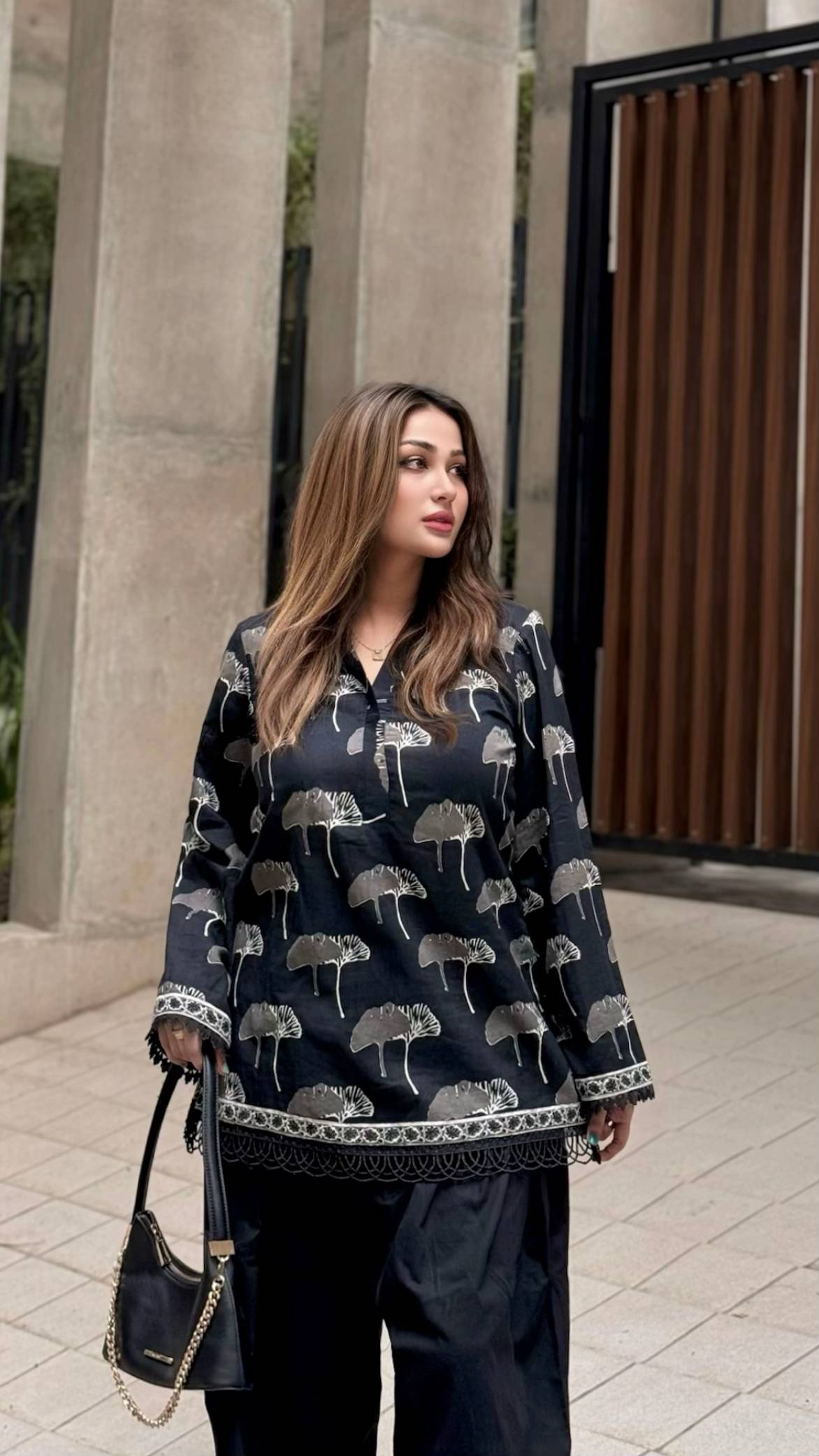 Winter stuff "PHALUM" Farshi Cord Set.
Your Go-To Outfit -Make it simple to